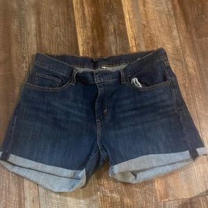 Levi’s jean shorts